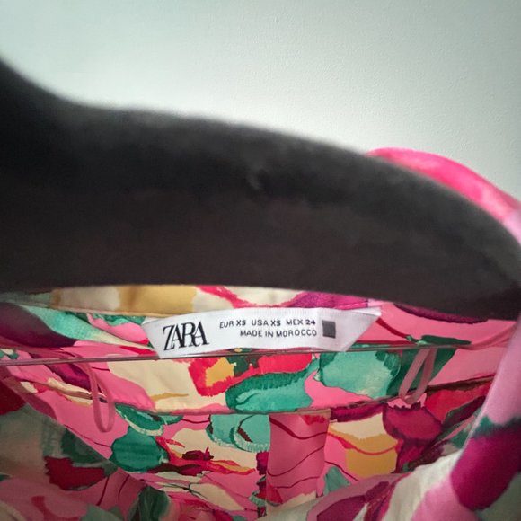 COPY - BLOGGER FAV! ZARA pink multicoloured floral printed satin effect blouse … - Picture 6 of 6